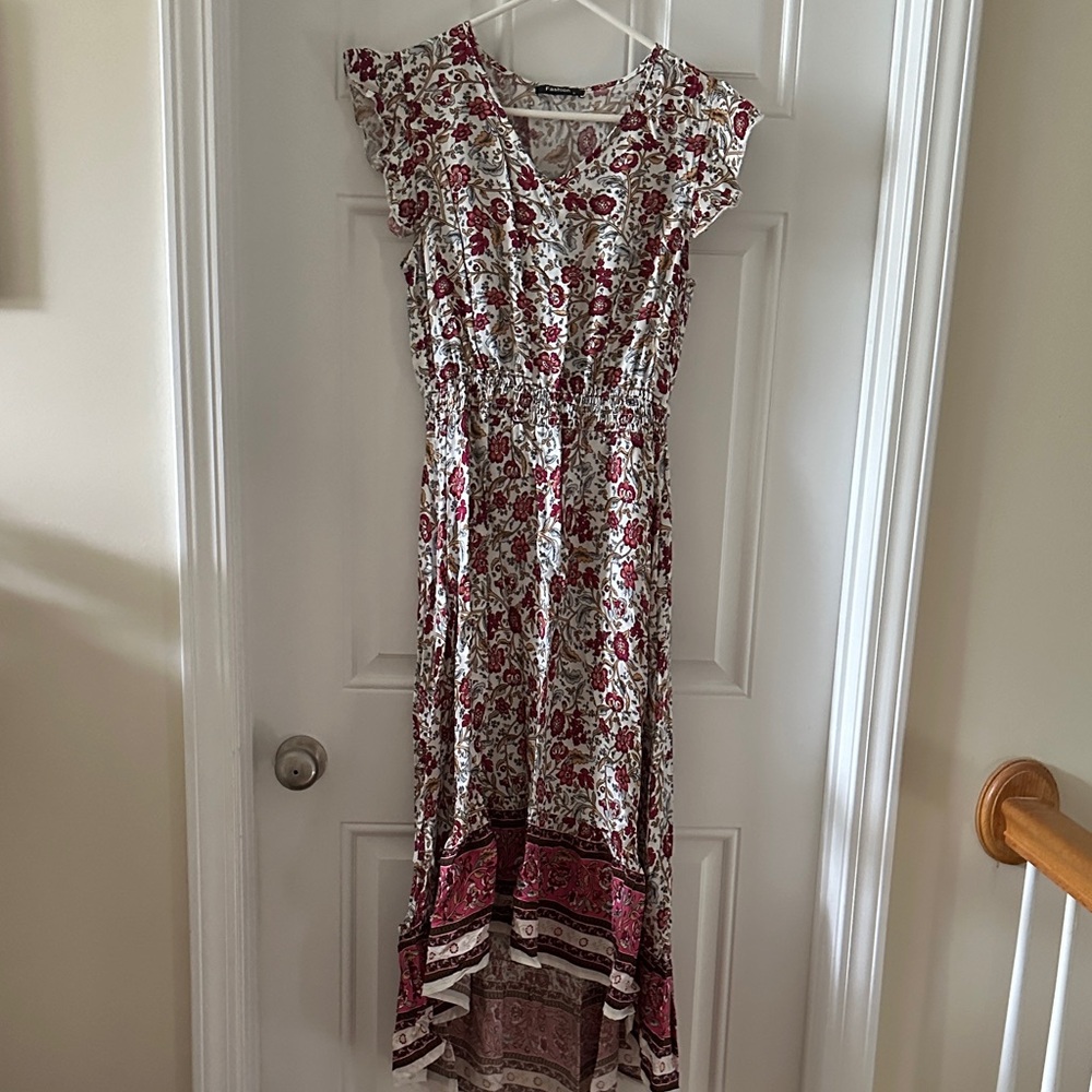 Floral High Low Dress, flowy and very comfortable.